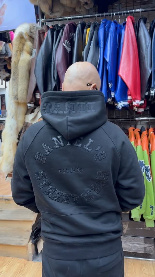 Social Media - Daniel's Leather
