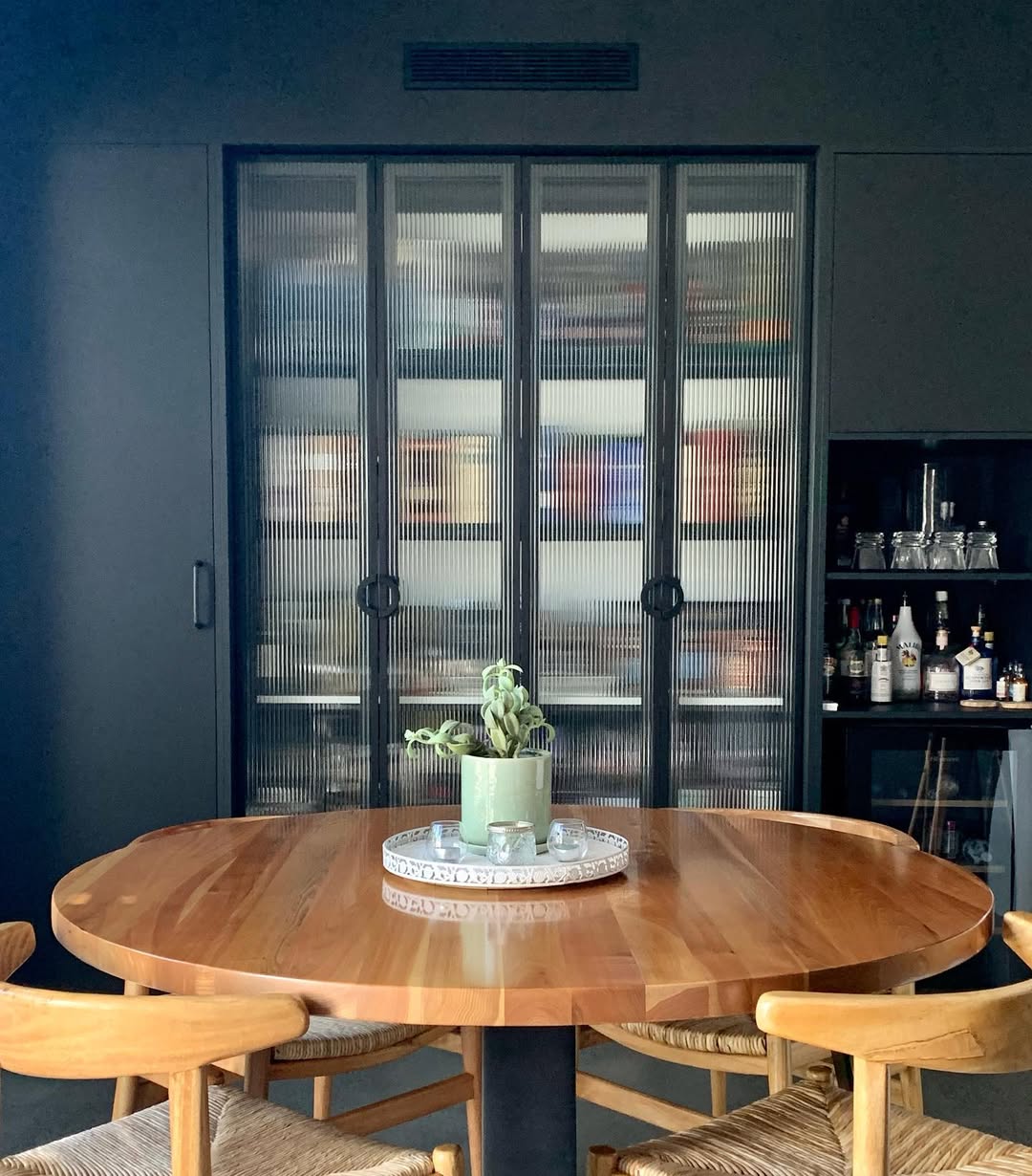 Scotch bar doors are finally installed. The last piece of the kitchen dining area… and we are thrill