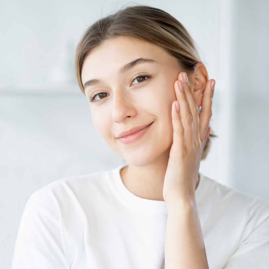 Trends come and go, but glowing skin and a genuine smile never fade.
Whether it’s the light on your 