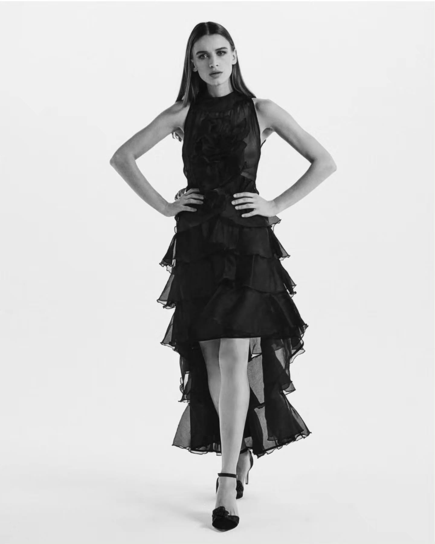 Embrace the essence of luxury this holiday season with The CHERYL. Crafted from exquisite organza-si