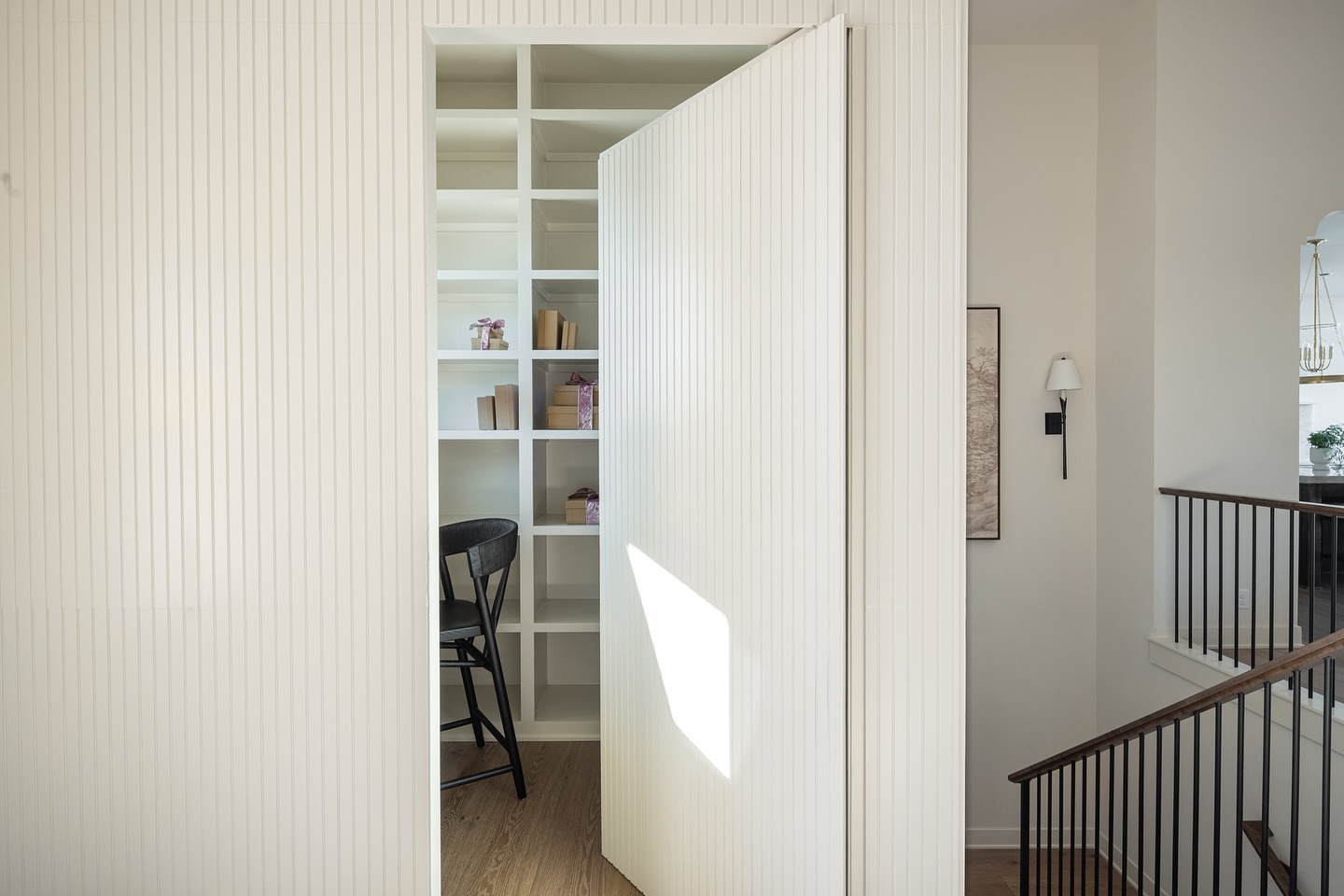 Peekaboo home package room. Would this room get used in your home?!? bickimer_homes dpmuller
