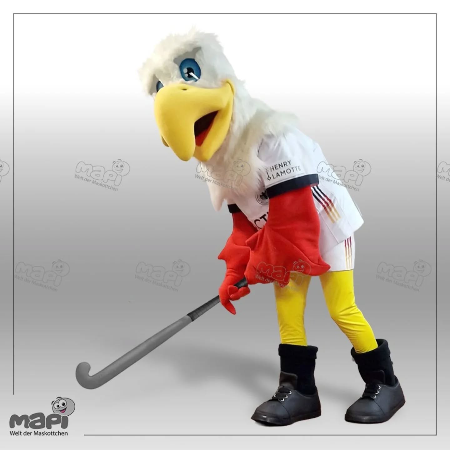 Aggi, das Maskottchen des Deutschen Hockey-Bundes, wurde in unserem Atelier als Schlenzis Freundin k