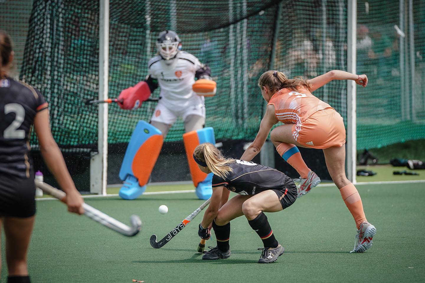 The champions of the future…. #fieldhockey #knhb #deutschlandu16 #oranjehockey #oranjehockey.u16 #dh