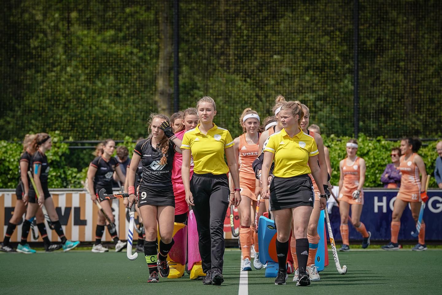 The champions of the future…. #fieldhockey #knhb #deutschlandu16 #oranjehockey #oranjehockey.u16 #dh